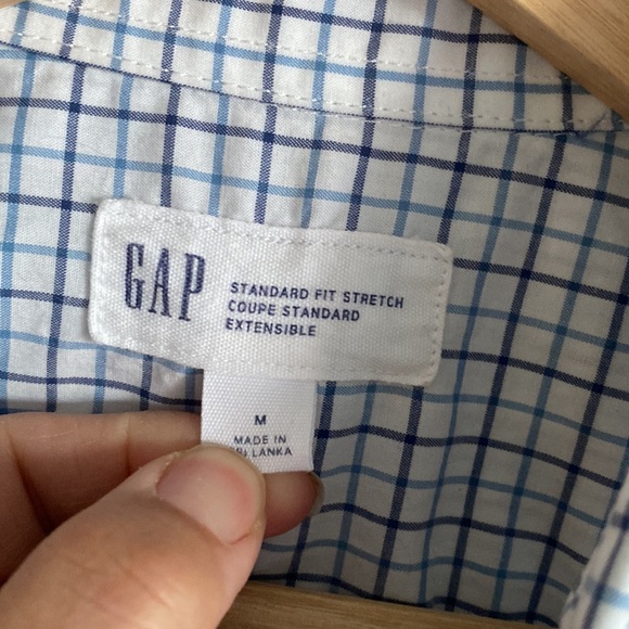 Gap light blue tattersall poplin standard fit stretch dress shirt - Picture 4 of 9